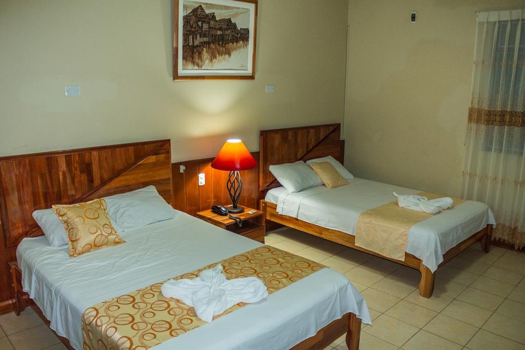 Hotel Golden Star Iquitos Exterior foto