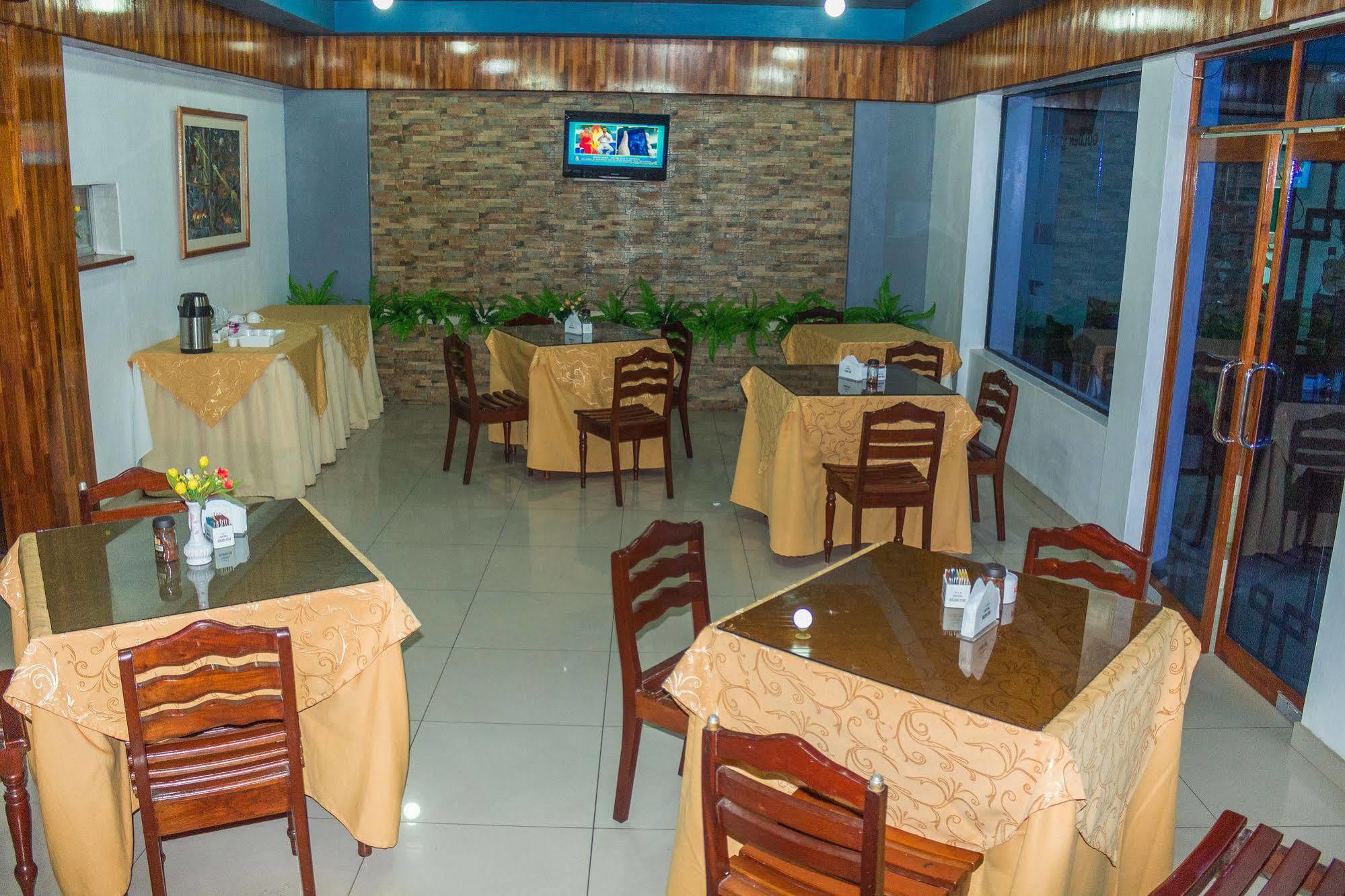 Hotel Golden Star Iquitos Exterior foto